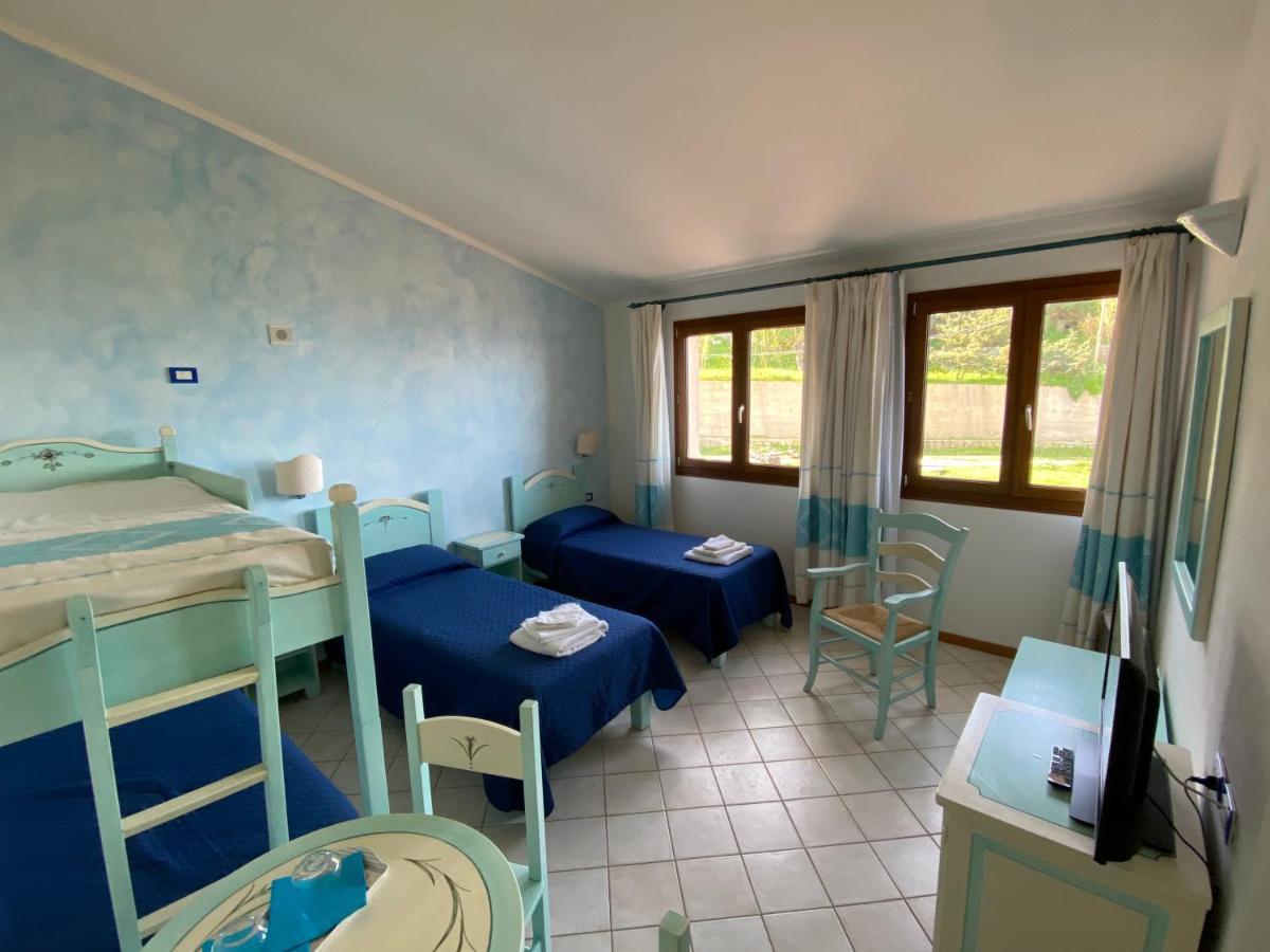 La Locanda Del Mare Valledoria  Room photo